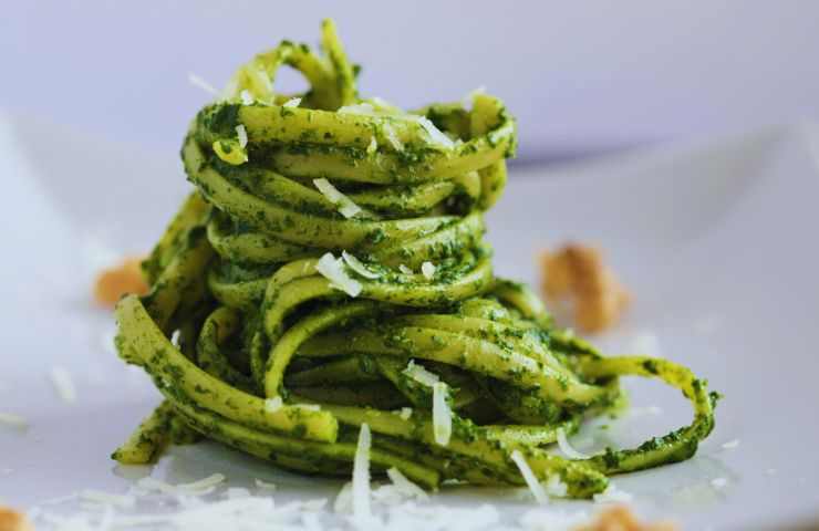 spaghetti con il pesto